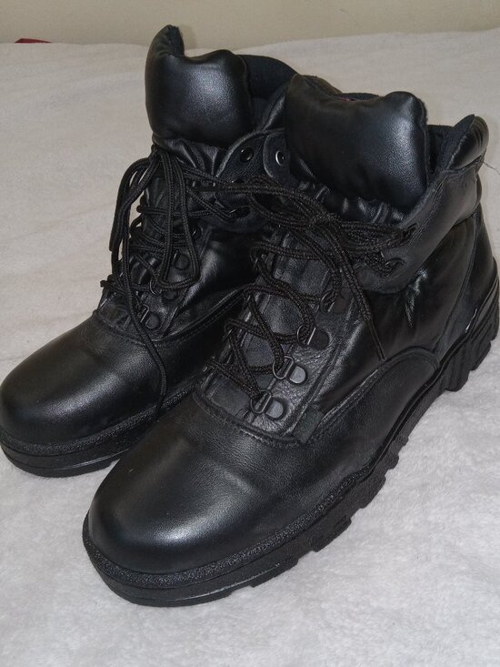 thorogood Other - Vintage Thorogood Soft Streets Ultimate Cross Trainer Boots 10.5 W USA Vibram